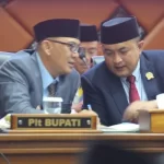 Ketua DPRD Kabupaten Bogor Rudy Susmanto memimpin rapat paripurna DPRD