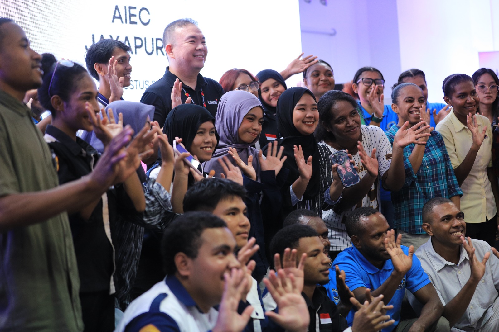 Indosat Game Center Jayapura (4) (1)